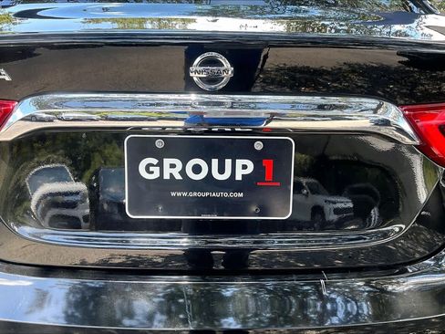 Used 2017 Nissan Maxima 3.5 S FWD image 33