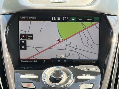 Used 2015 Ford Escape Titanium w/ Equipment Group 301A AWD/4WD image 23