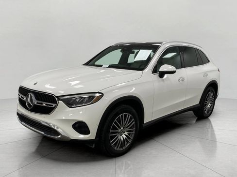 Certified 2026 Mercedes-Benz GLC 300 GLC 300 4MATIC SUV image 9
