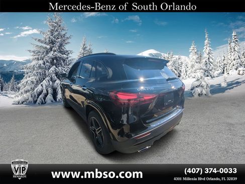 Certified 2025 Mercedes-Benz GLA 250 image 17