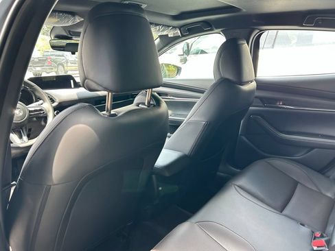 New 2026 MAZDA MAZDA3 2.5 S Hatchback w/ Premium Pkg FWD image 16