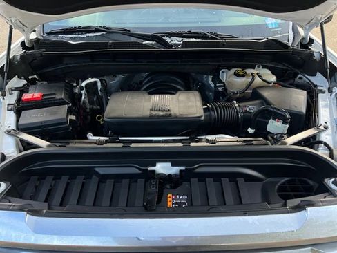 Used 2022 GMC Sierra 1500 SLE image 29