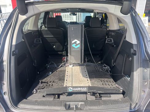 Used 2022 Honda Odyssey Touring image 4