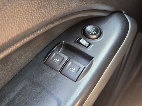 Used 2021 Chevrolet Colorado LT w/ Fleet Safety Package RWD image 23