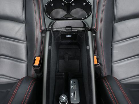 Used 2019 Maserati GranTurismo Sport image 36