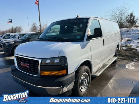 Used 2020 GMC Savana 2500 w/ Driver Convenience Package image 3