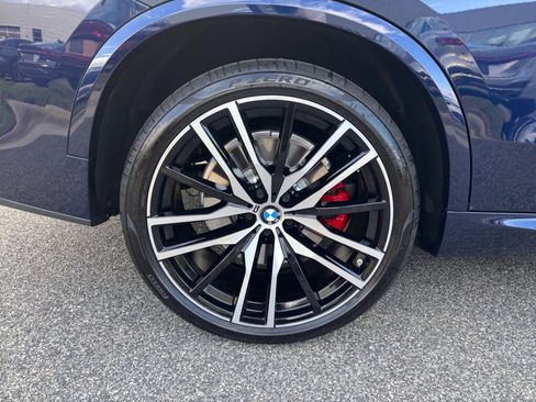 Used 2026 BMW X5 M60i AWD/4WD image 23