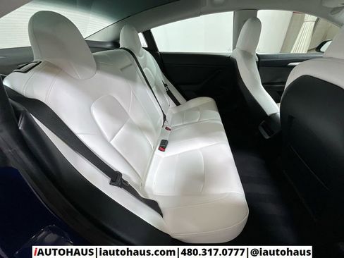 Used 2021 Tesla Model 3 Long Range image 18