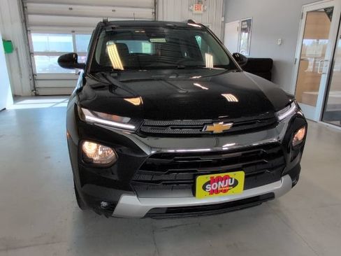 Certified 2023 Chevrolet TrailBlazer LT w/ Convenience Package FWD image 37