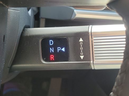 Used 2025 Hyundai Santa Fe XRT AWD/4WD image 27