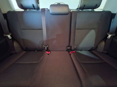 Used 2014 Toyota FJ Cruiser 4WD w/ Convenience Package image 15