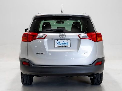 Used 2015 Toyota RAV4 LE w/ Four Season Floor Mat Package image 26