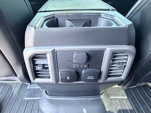 Used 2018 Ford F150 Platinum AWD/4WD image 27