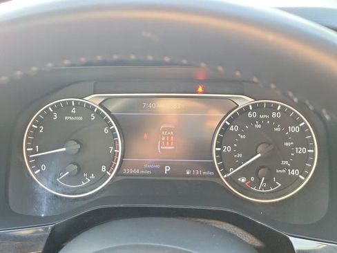 Used 2024 Nissan Pathfinder SV FWD image 17