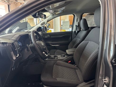 New 2025 Ford Ranger XLT w/ FX4 Off-Road Package image 17