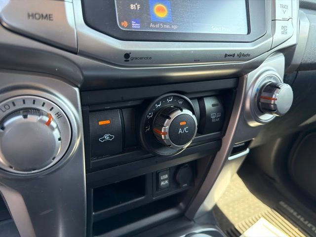 Used 2017 Toyota 4Runner SR5 AWD/4WD image 21