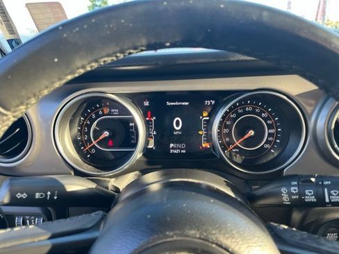 Used 2022 Jeep Wrangler Unlimited Sport AWD/4WD image 19