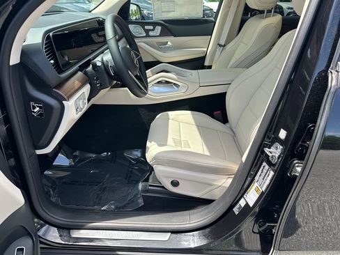 New 2026 Mercedes-Benz GLE 450 4MATIC image 9