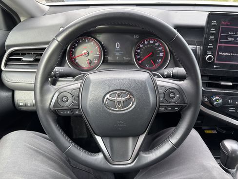 Used 2024 Toyota Camry XSE image 18