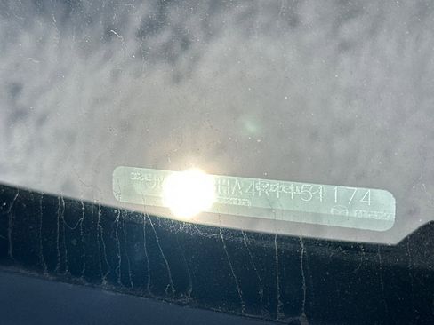 Used 2024 MAZDA CX-90 Plug-In Hybrid w/ Preferred image 8