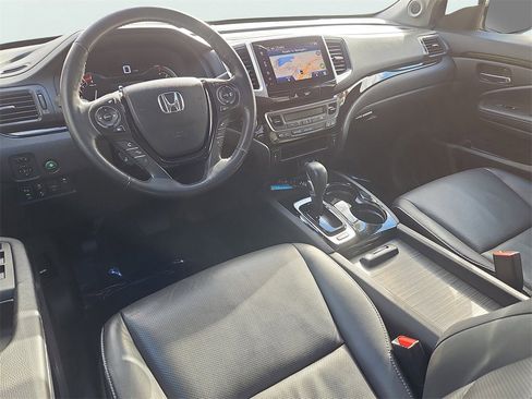 Certified 2019 Honda Ridgeline RTL-E image 3