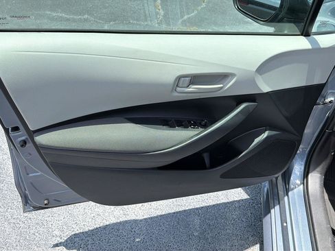 Used 2024 Toyota Corolla LE FWD image 16