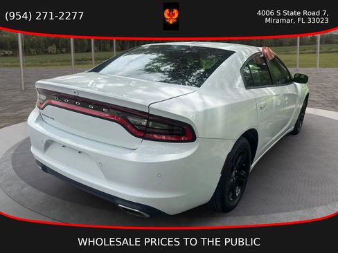 Used 2023 Dodge Charger SXT RWD image 8