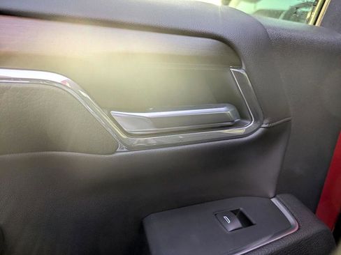 Used 2024 GMC Sierra 1500 Denali w/ Technology Package image 28