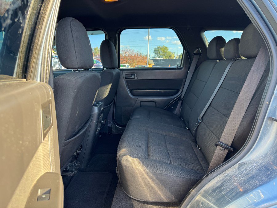 Used 2010 Ford Escape XLT FWD image 16