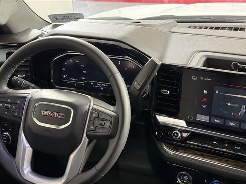 Used 2023 GMC Sierra 1500 SLE image 22