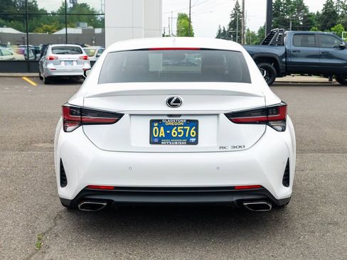 Used 2019 Lexus RC 300 w/ Premium Package RWD image 6