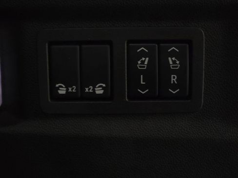 Used 2025 GMC Yukon Denali Ultimate w/ LPO, Floor Liner Package image 22