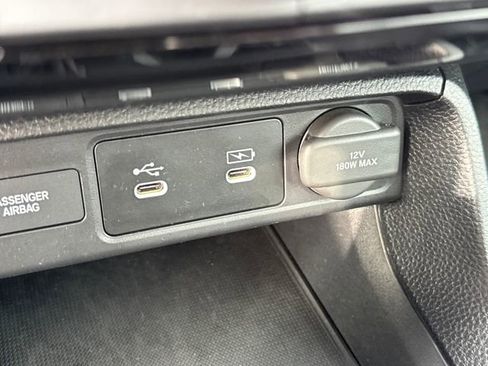 Used 2025 Honda Civic Sport image 25