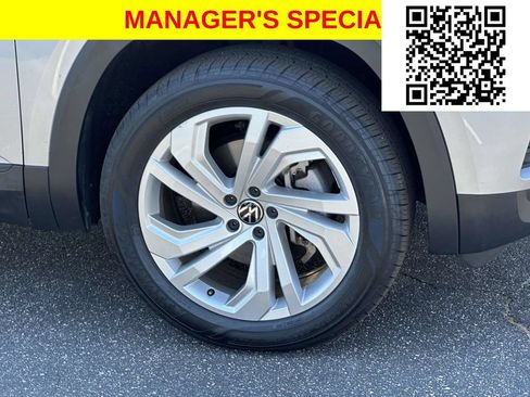 Used 2021 Volkswagen Atlas Cross Sport SEL AWD/4WD image 7