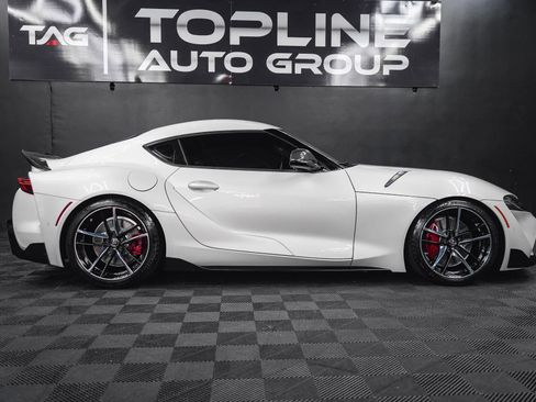 Used 2020 Toyota Supra Premium w/ Driver Assist Package image 21