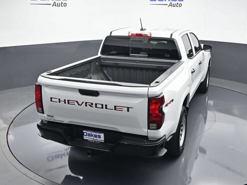 Used 2025 Chevrolet Colorado W/T w/ Advanced Trailering Package AWD/4WD image 53