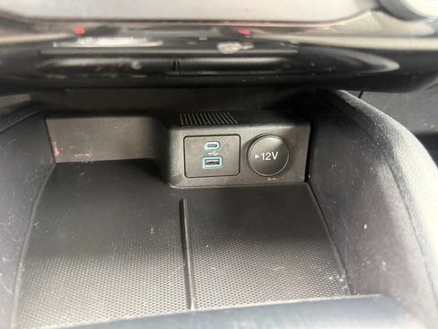 Certified 2022 Ford Escape S FWD image 25
