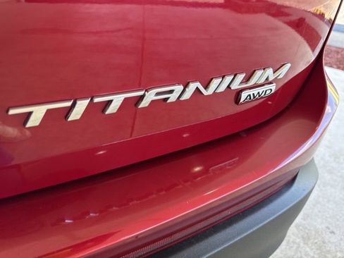 Used 2016 Ford Edge Titanium w/ Equipment Group 302A image 37