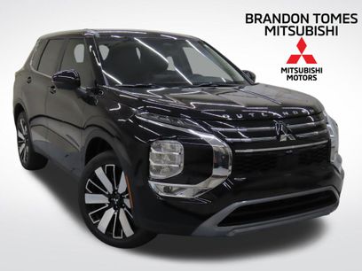 New 2025 Mitsubishi Outlander SE