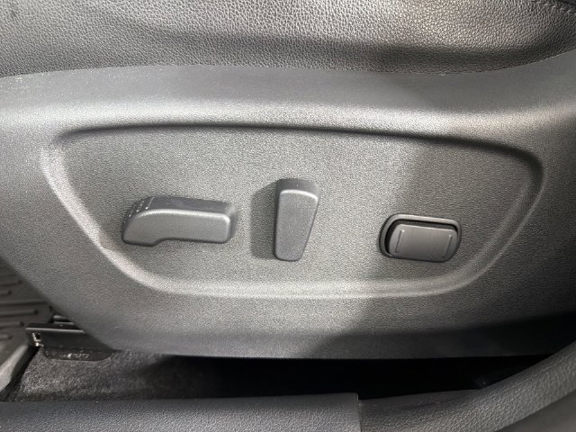Used 2016 Nissan Rogue SL w/ SL Premium Package AWD/4WD image 39