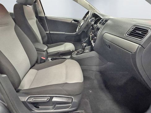 Used 2018 Volkswagen Jetta S w/ Cold Weather Package image 23