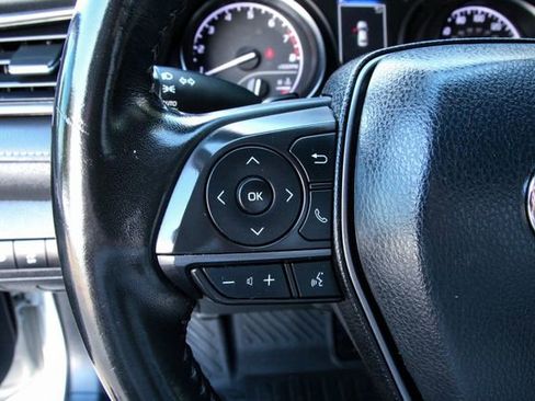 Used 2023 Toyota Camry SE image 18