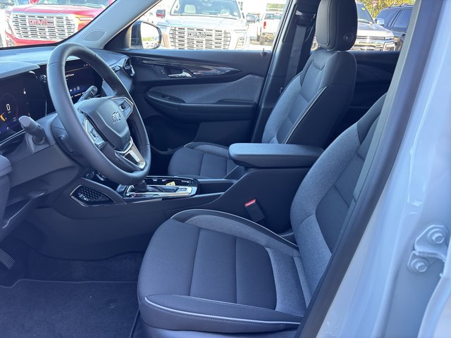 New 2026 Chevrolet TrailBlazer LT w/ Convenience Package FWD image 16