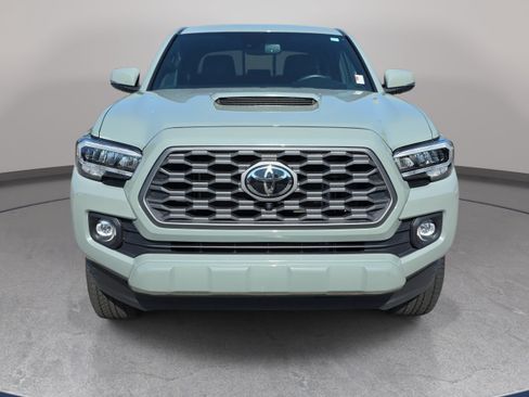 Used 2023 Toyota Tacoma TRD Sport w/ TRD Premium Sport Package AWD/4WD image 2