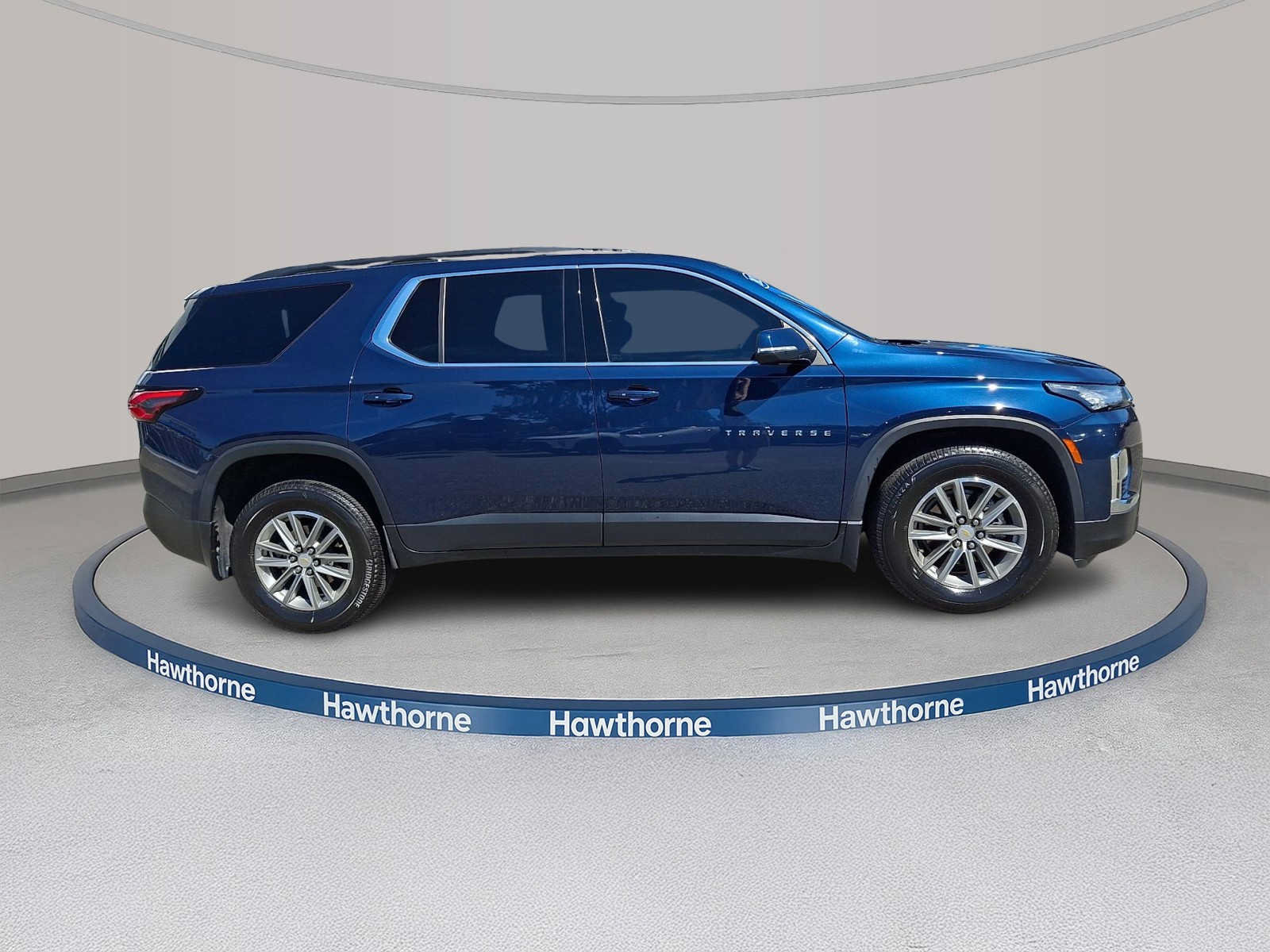 Used 2023 Chevrolet Traverse LT w/ LPO, Floor Liner Package AWD/4WD image 7