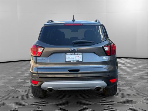 Used 2019 Ford Escape SEL AWD/4WD image 4