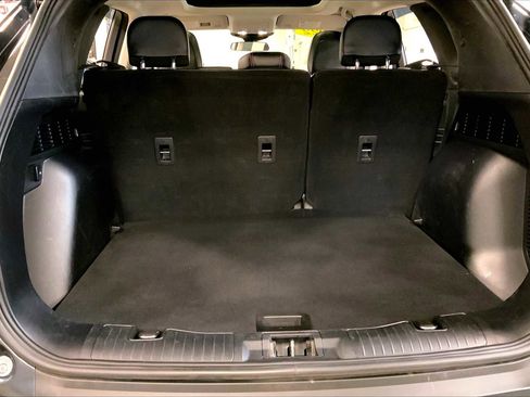 Used 2022 Ford Escape SEL w/ SEL Stealth AWD Package image 36