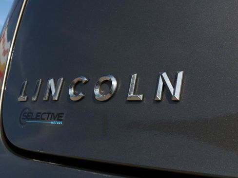 Used 2015 Lincoln MKT AWD w/ Equipment Group 201A image 15