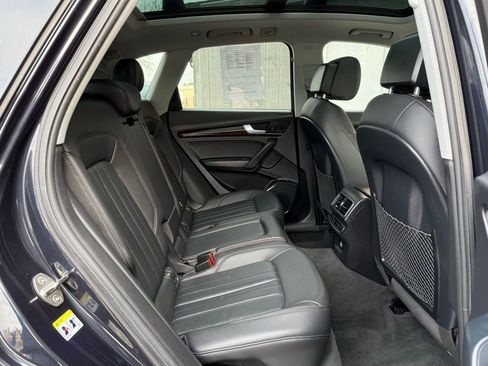 Used 2019 Audi Q5 2.0T Premium w/ Convenience Package image 23