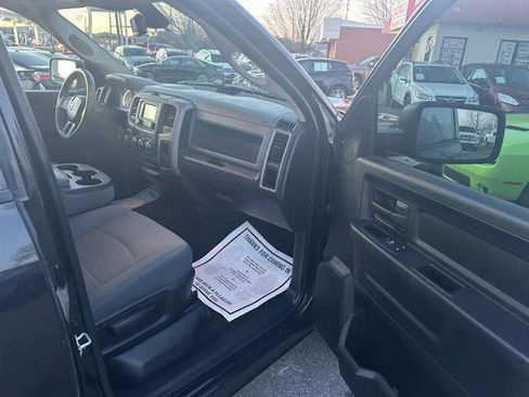 Used 2015 RAM 1500 Express image 19